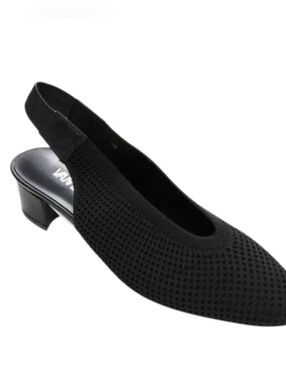 NWOB Vaneli Abria Slingbacks